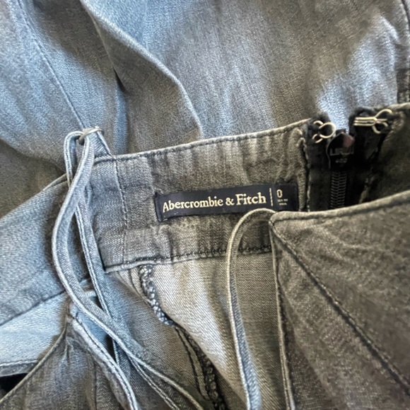 Abercrombie Gray Denim Jumpsuit - Picture 5 of 5